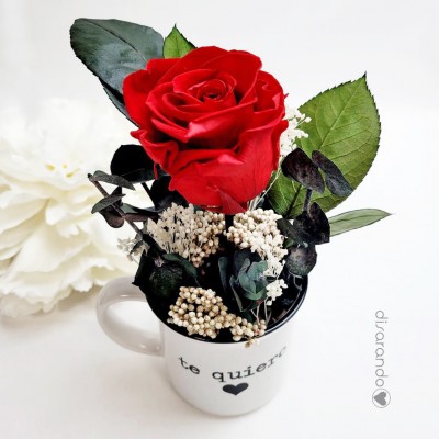 Rosa Eterna en Taza (Personalizada)