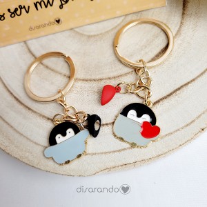 Pareja llaveros pingüinos