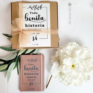 Caja Libreta + Pluma "Toda bonita historia... "