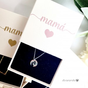 Collar mamá en estuche personalizado
