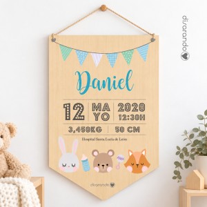 Banderín Madera Nacimiento 01 "Animals" (varios colores)