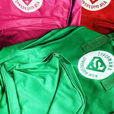 Mochila "Supermamá, superequipada"